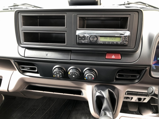 三菱ふそう キャンター 小型 平ボディ 2RG-FBA20(96853) 40枚目