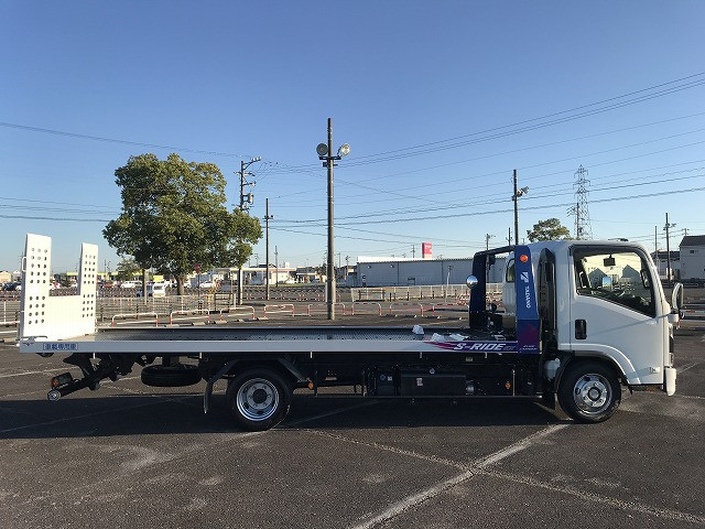 いすゞ エルフ 小型 車載専用車 2RG-NPR88AM(96854) 13枚目