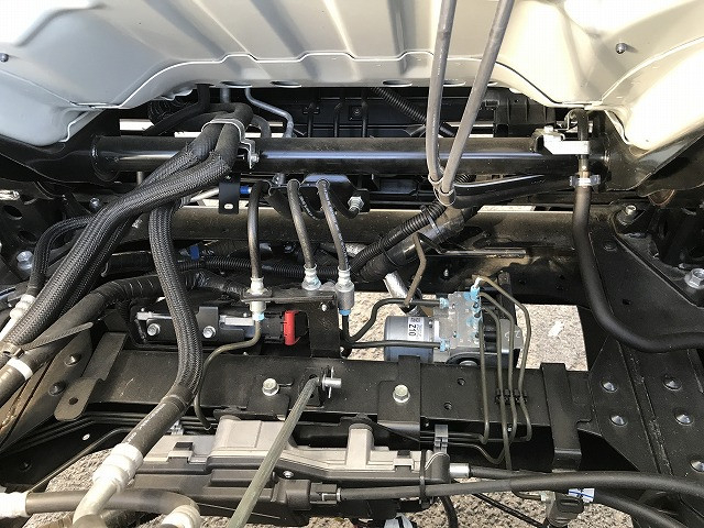 いすゞ エルフ 小型 車載専用車 2RG-NPR88AM(96854) 21枚目