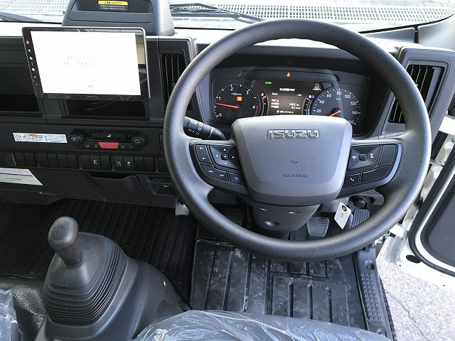いすゞ エルフ 小型 車載専用車 2RG-NPR88AM(96854) 37枚目