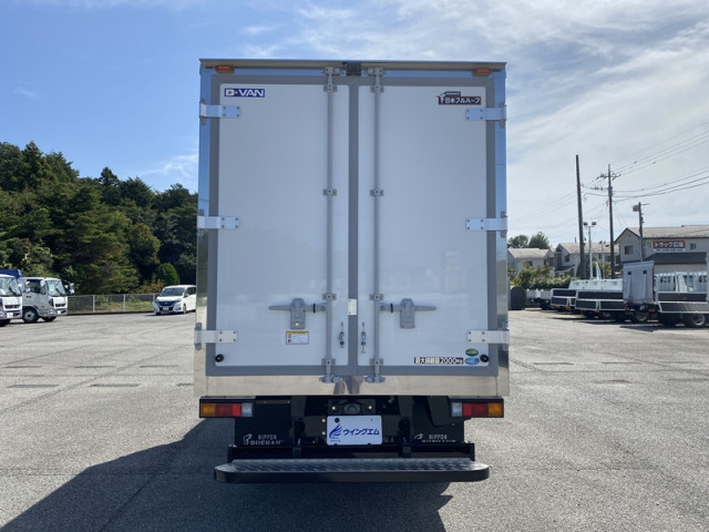 三菱ふそう キャンター 小型 冷凍冷蔵バン 2RG-FBAV0(96858) 8枚目