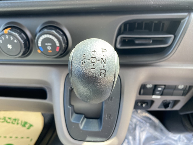 三菱ふそう キャンター 小型 冷凍冷蔵バン 2RG-FBAV0(96858) 20枚目