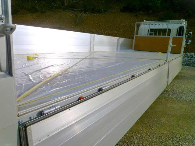 日野 レンジャー 増トン 平ボディ 2PG-FE2ACG(96859) 17枚目