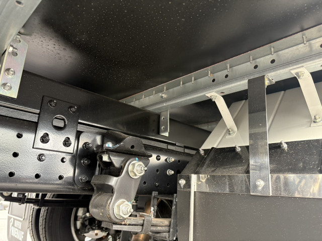 三菱ふそう キャンター 小型 アルミバン 2RG-FEB50(96860) 22枚目