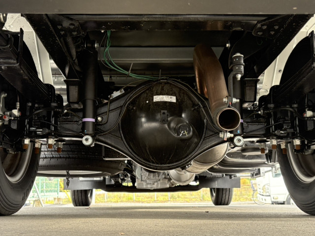 三菱ふそう キャンター 小型 アルミバン 2RG-FEB50(96860) 24枚目