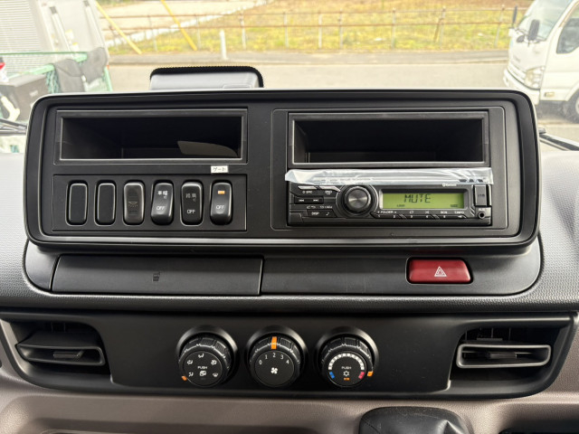 三菱ふそう キャンター 小型 アルミバン 2RG-FEB50(96860) 28枚目