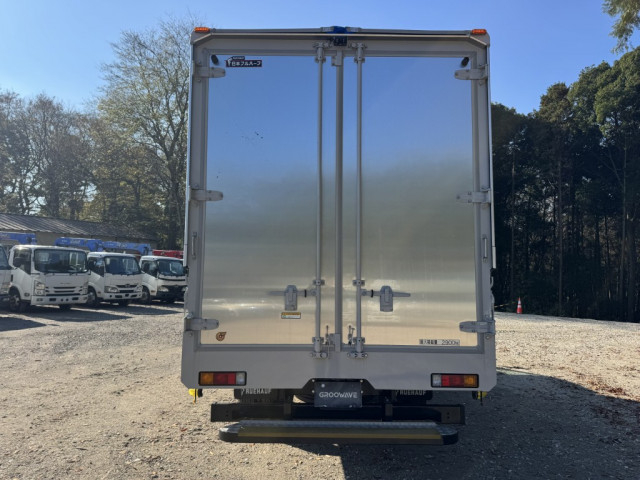 三菱ふそう キャンター 小型 アルミウィング 2RG-FEB50(96861) 8枚目