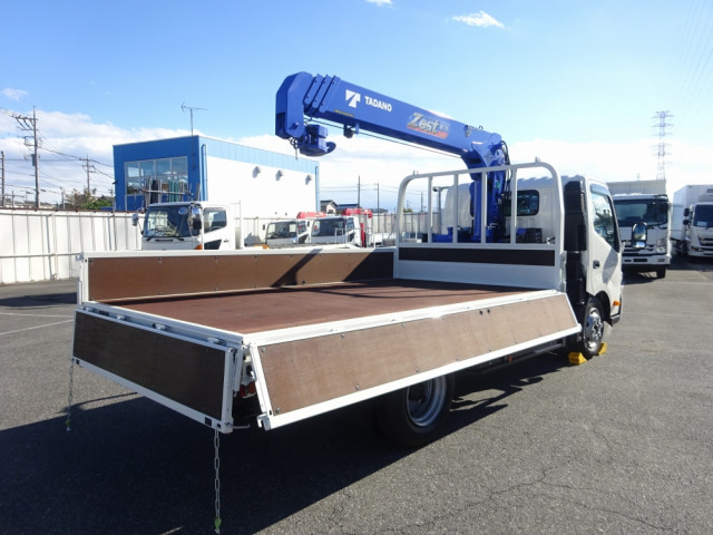 日野 デュトロ 小型 クレーン付き 2KG-XZU712M(96862) 2枚目