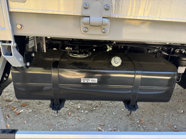 三菱ふそう キャンター 小型 アルミウィング 2RG-FEB50(96861) 26枚目