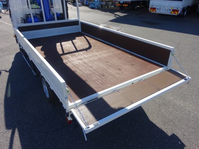 日野 デュトロ 小型 クレーン付き 2KG-XZU712M(96862) 30枚目