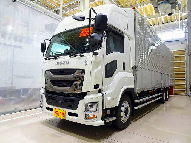 いすゞ ギガ 大型 アルミウィング 2PG-CYY77DU(96865) 1枚目