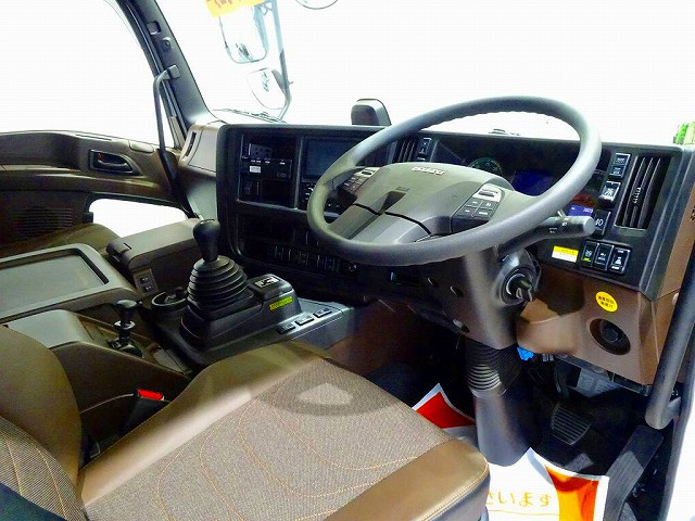 いすゞ ギガ 大型 アルミウィング 2PG-CYY77DU(96865) 5枚目