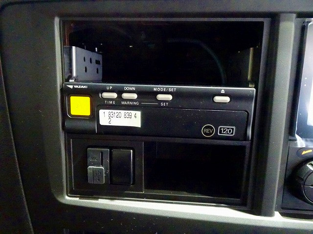 いすゞ ギガ 大型 アルミウィング 2PG-CYY77DU(96865) 10枚目