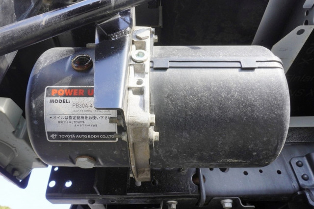 トヨタ ダイナ 小型 平ボディ 2RG-XZU645(96871) 32枚目