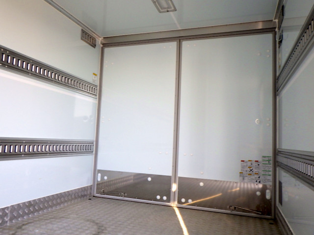 Hino dutro Small Refrigerator box_body 2RG-XZU710M(96873) 12枚目