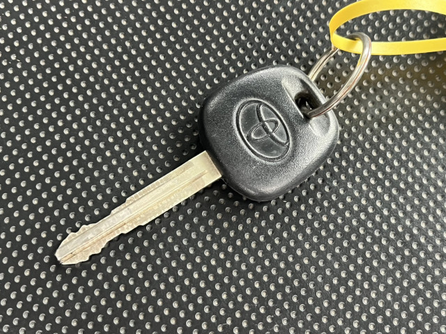 トヨタ タウンエース 小型 平ボディ 5BF-S413U(96874) 25枚目