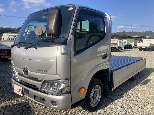 トヨタ ダイナ 小型 平ボディ 3BF-TRY230(96876) 9枚目