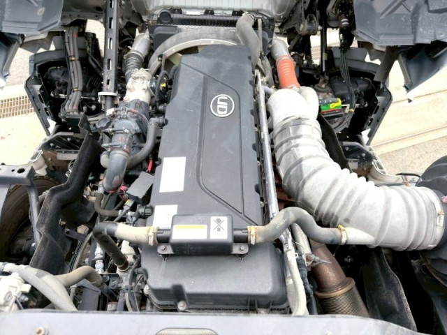 UDトラックス（日産） クオン 大型 トラクタ（シングル） 2PG-GK5AAD(96875) 16枚目