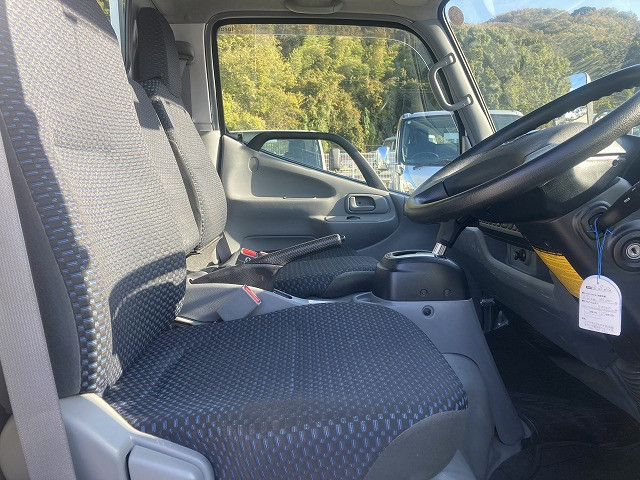 トヨタ ダイナ 小型 平ボディ 3BF-TRY230(96876) 24枚目