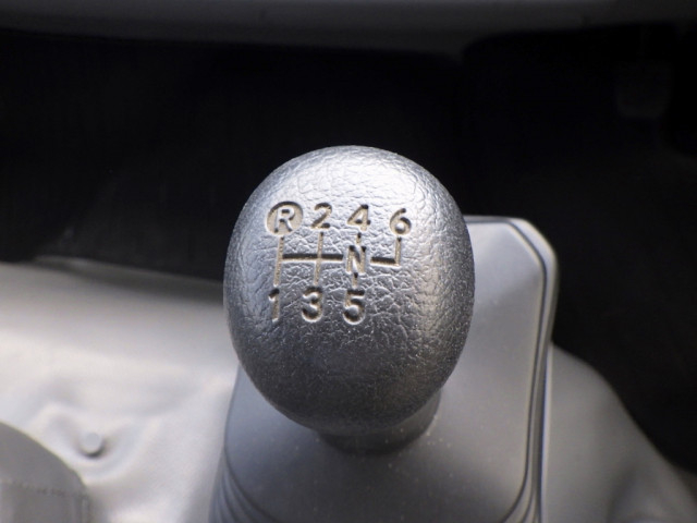 日野 デュトロ 小型 平ボディ 2RG-XZU710M(96879) 15枚目