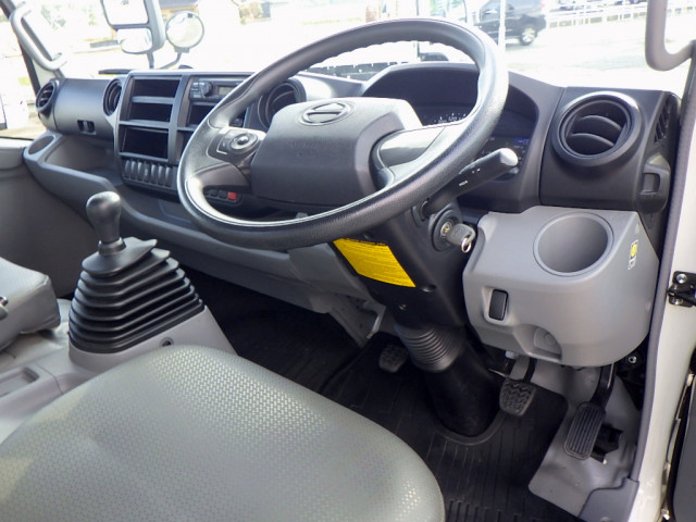 日野 デュトロ 小型 平ボディ 2RG-XZU710M(96879) 22枚目