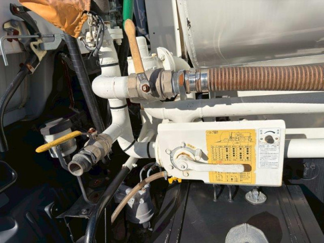 日野 レンジャー 中型 高圧洗浄車 2KG-FC2ABA(96880) 12枚目