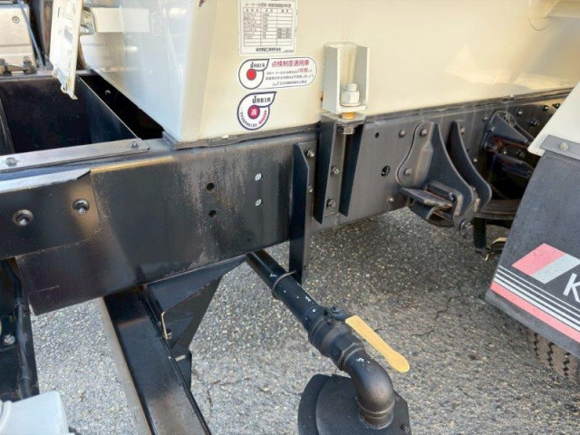 日野 レンジャー 中型 高圧洗浄車 2KG-FC2ABA(96880) 15枚目