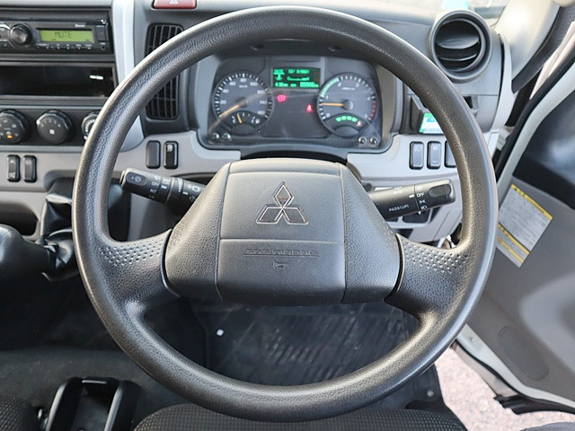 三菱ふそう キャンター 小型 平ボディ 2PG-FEAV0(96881) 4枚目