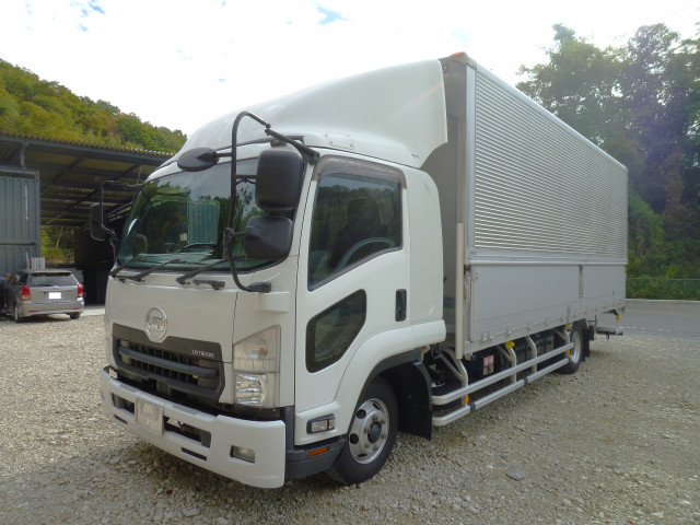 UDトラックス（日産） コンドル 中型 アルミウィング 2RG-BRR90T2(96882) 1枚目