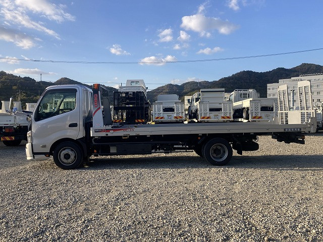 日野 デュトロ 小型 車載専用車 2KG-XZU722M(96883) 4枚目