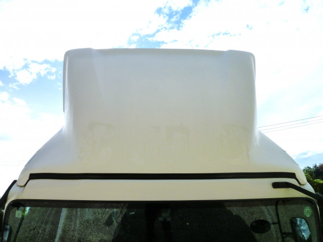 UDトラックス（日産） コンドル 中型 アルミウィング 2RG-BRR90T2(96882) 7枚目