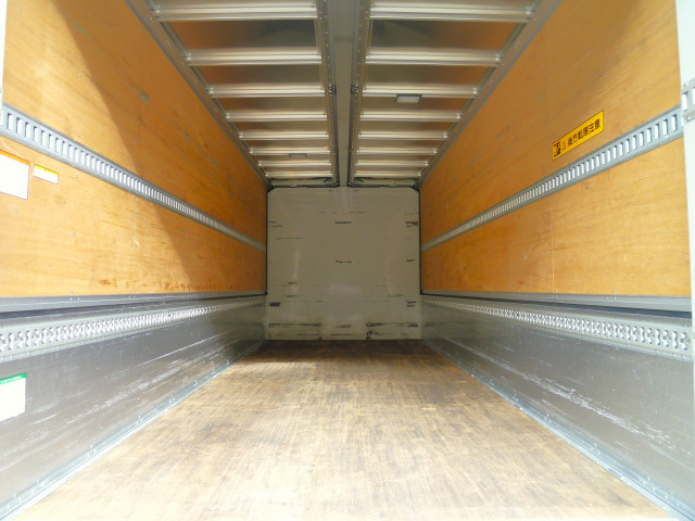 UDトラックス（日産） コンドル 中型 アルミウィング 2RG-BRR90T2(96882) 11枚目