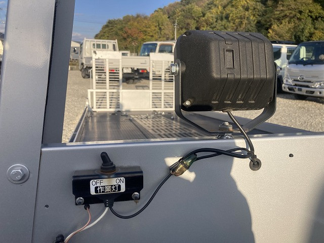 日野 デュトロ 小型 車載専用車 2KG-XZU722M(96883) 21枚目