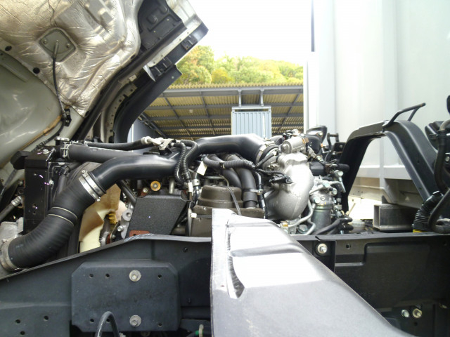 UDトラックス（日産） コンドル 中型 アルミウィング 2RG-BRR90T2(96882) 26枚目