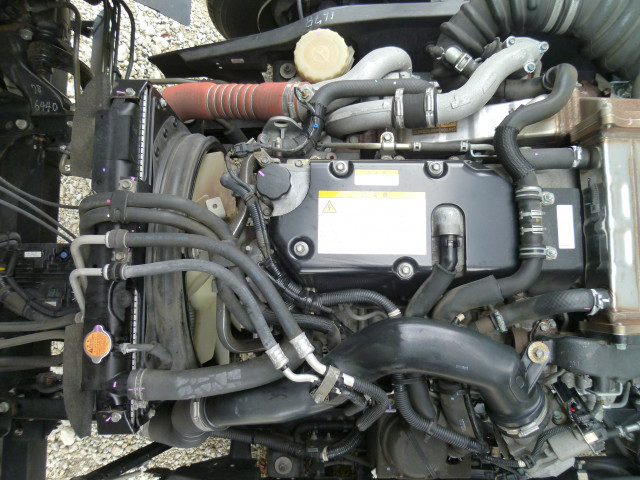 UDトラックス（日産） コンドル 中型 アルミウィング 2RG-BRR90T2(96882) 27枚目