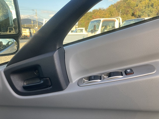 日野 デュトロ 小型 車載専用車 2KG-XZU722M(96883) 37枚目