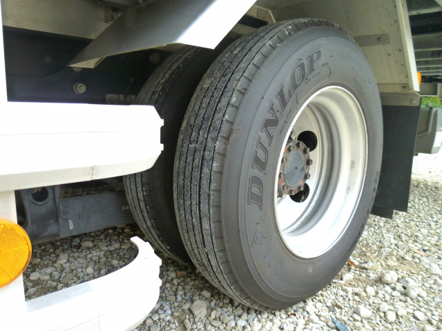 UDトラックス（日産） コンドル 中型 アルミウィング 2RG-BRR90T2(96882) 45枚目