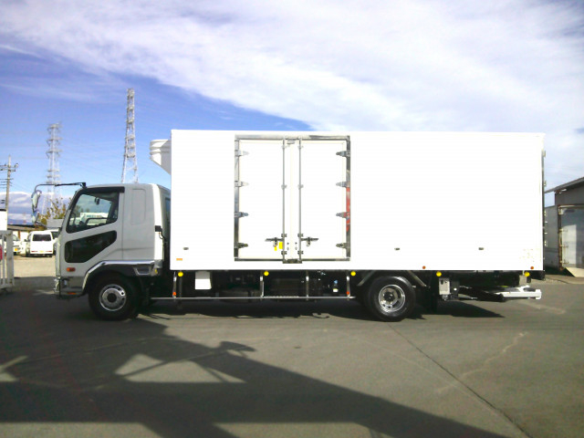 三菱ふそう ファイター 中型 冷凍冷蔵バン 2KG-FK65F(96884) 8枚目