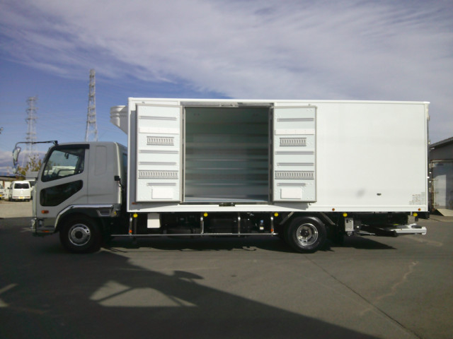 三菱ふそう ファイター 中型 冷凍冷蔵バン 2KG-FK65F(96884) 9枚目