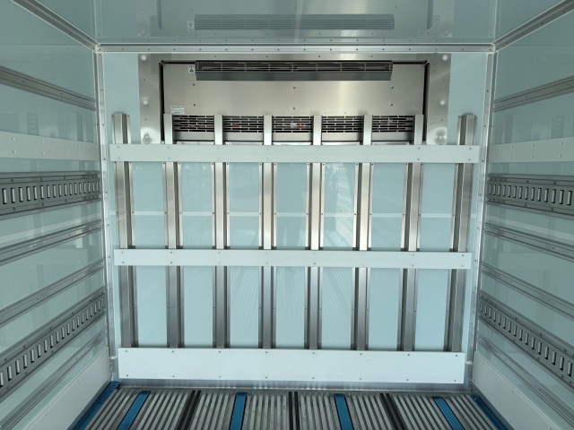 三菱ふそう ファイター 中型 冷凍冷蔵バン 2KG-FK65F(96885) 14枚目