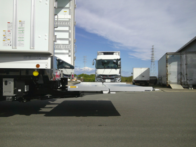 三菱ふそう ファイター 中型 冷凍冷蔵バン 2KG-FK65F(96884) 19枚目