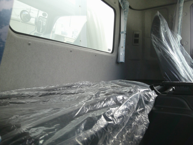 三菱ふそう ファイター 中型 冷凍冷蔵バン 2KG-FK65F(96884) 33枚目