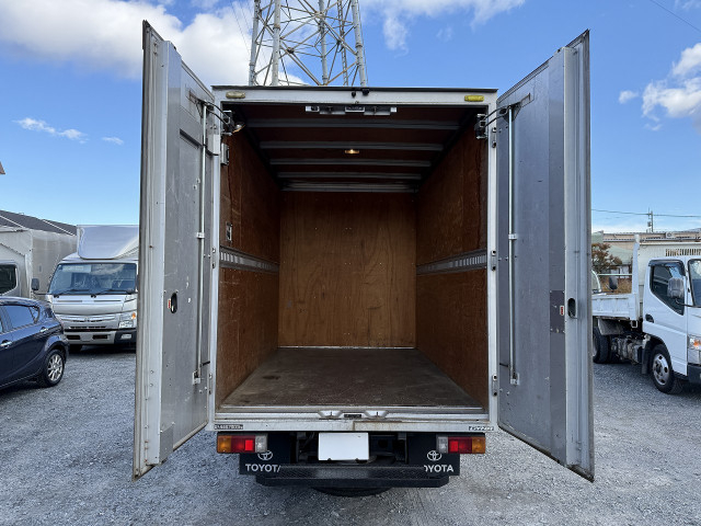 トヨタ ダイナ 小型 アルミバン TKG-XZC605(96886) 8枚目