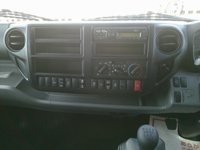 日産自動車 小型 クレーン付き 2KG-XZU720(96887) 18枚目