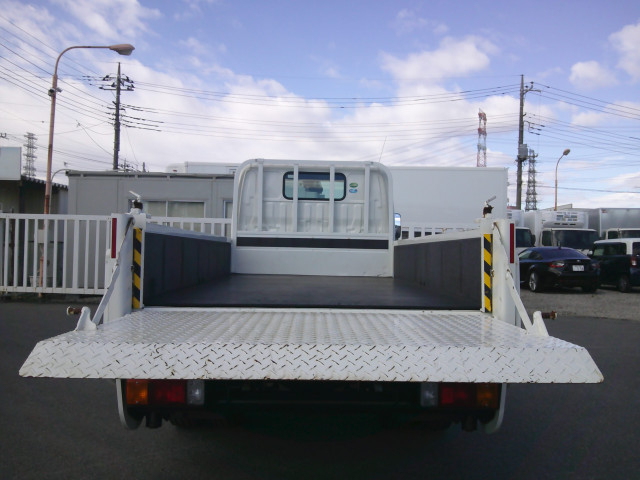 トヨタ トヨエース 小型 平ボディ 2RG-XZC605(96888) 8枚目