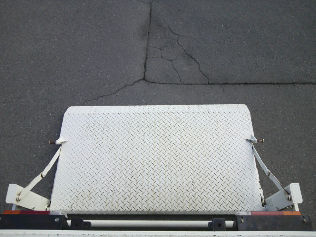 トヨタ トヨエース 小型 平ボディ 2RG-XZC605(96888) 10枚目