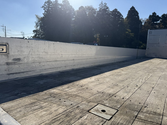 三菱ふそう スーパーグレート 大型 クレーン付き 2PG-FS74HZ(96918) 10枚目