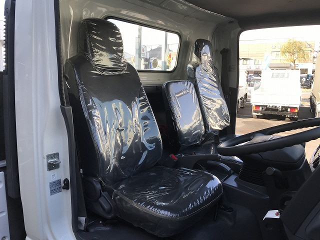 いすゞ エルフ 小型 平ボディ 2PG-NPS88AR(96919) 25枚目