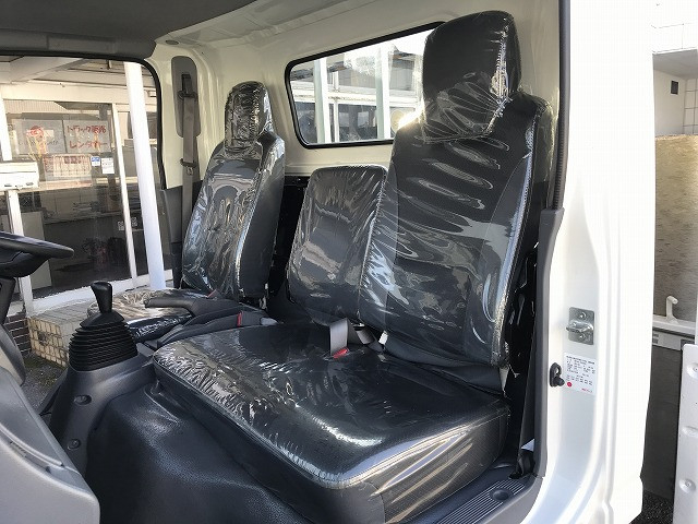 いすゞ エルフ 小型 平ボディ 2PG-NPS88AR(96919) 27枚目