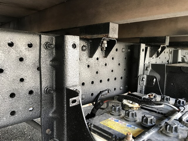 いすゞ エルフ 小型 平ボディ 2PG-NPS88AR(96919) 46枚目